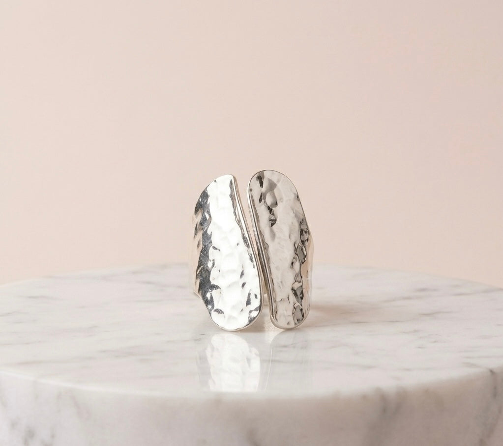Anillo Escultural en Plata -Medida: AJUSTABLE-